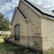 House-WashLimestone-Cleaning-in-Sunset-Valley-TX 4