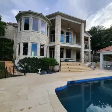 Lake-Travis-Cliffside-Estate-Pool-Deck-Cleaning-in-Lakeway-Texas 1